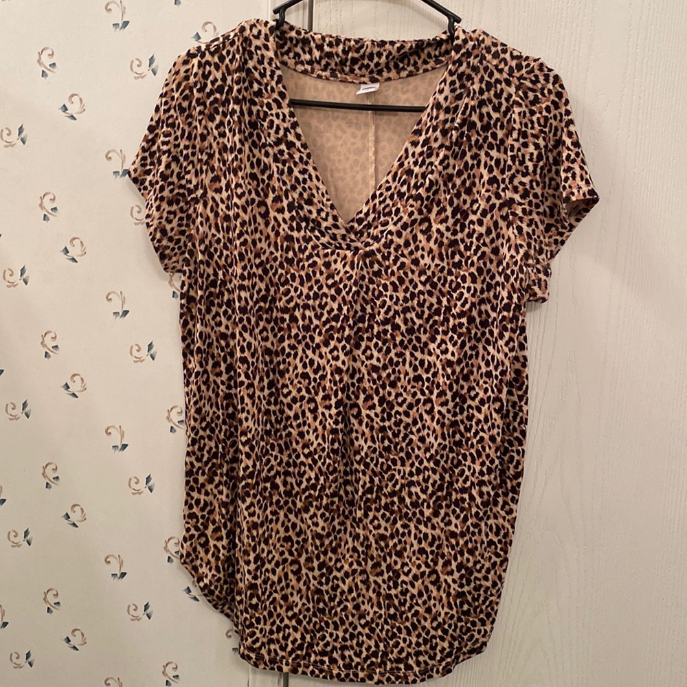 Leopard shirt size M